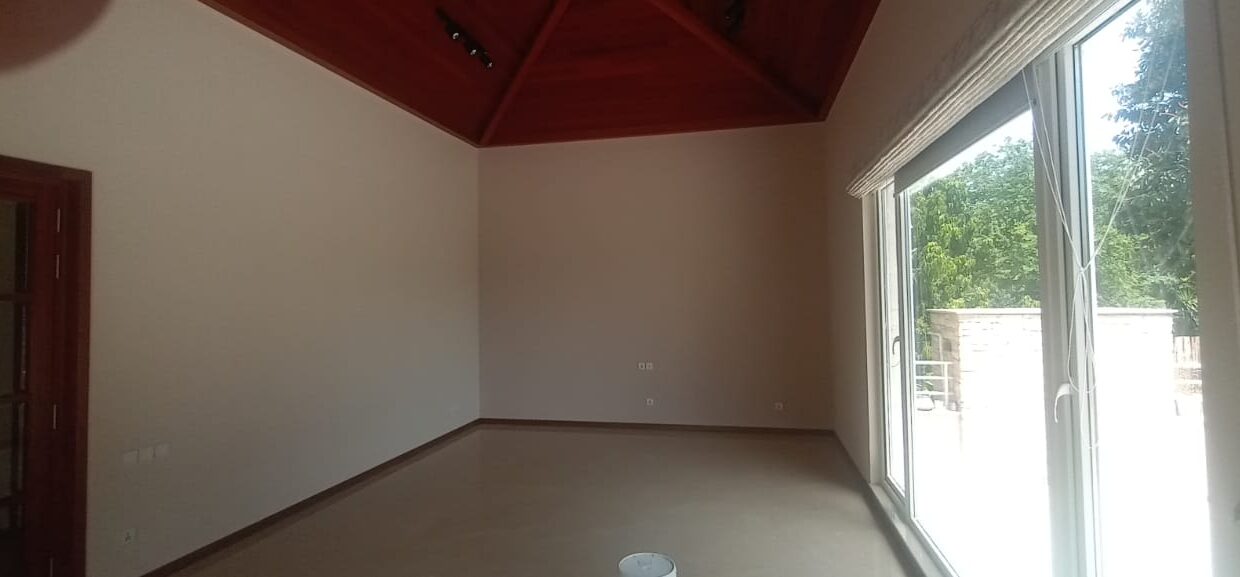 E-7 upper portion house available for rent (11)