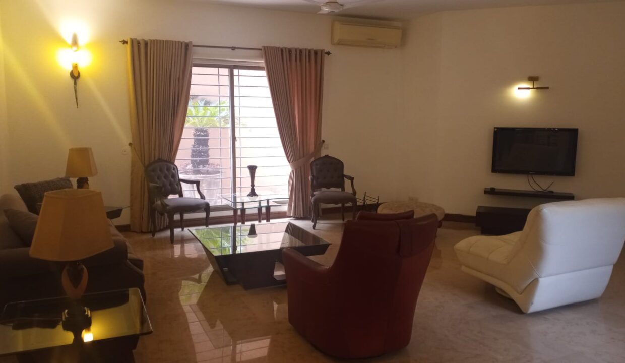 F-6 fully furnished house available for rent (5)