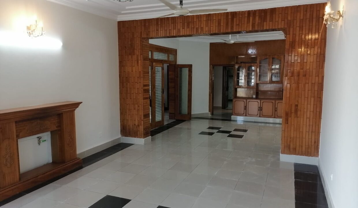 WhatsApp Image 2023-04-19 at 12.34.11 PM